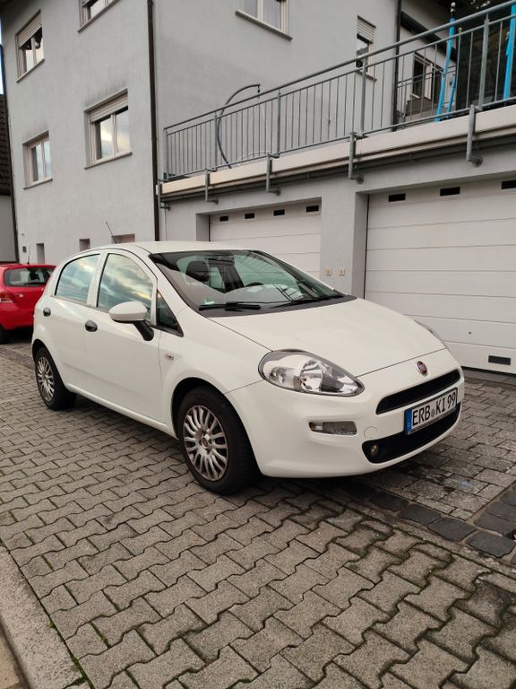 Bild des Angebotes Fiat Punto 1.2