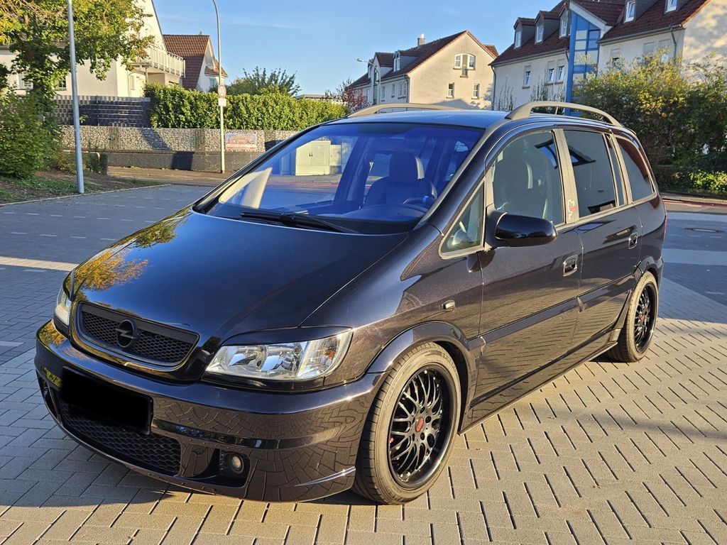 Opel Zafira OPC -dbilas dynamic 300PS-
