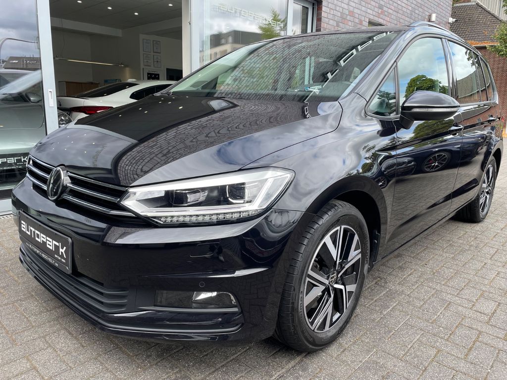 Bild des Angebotes Volkswagen Touran Business AHK PANO MASSAGE STDHZ DYNAUDIO