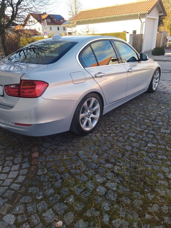 Bild des Angebotes BMW 335 Diesel X-drive Luxury Line Aut. Luxury Line