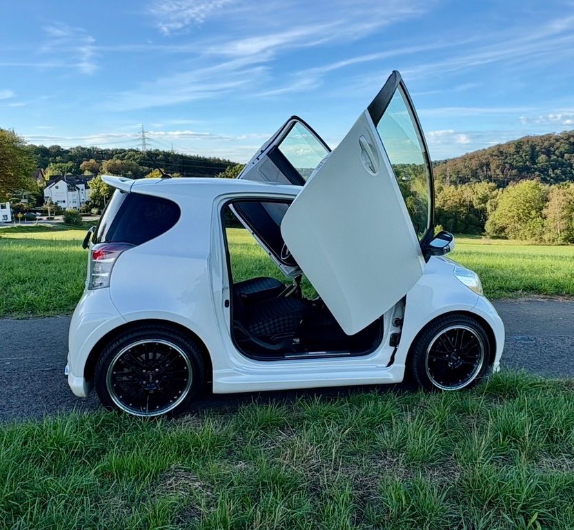 Toyota IQ + 1,33-l-Dual-VVT-i