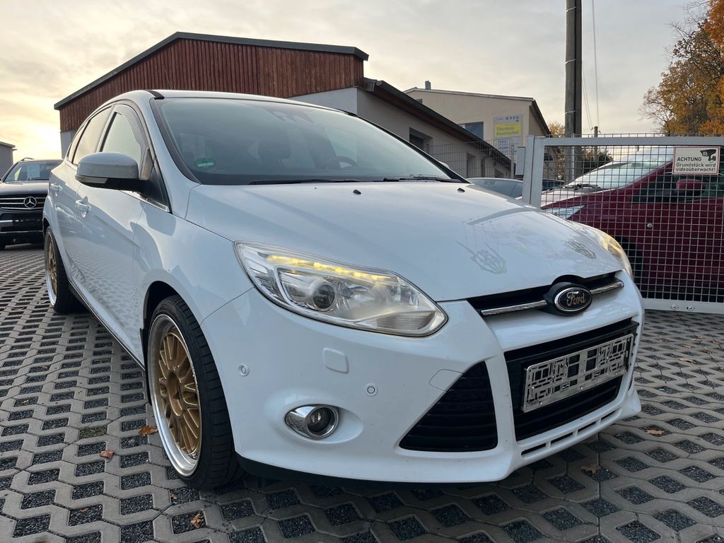 Bild des Angebotes Ford Focus 2.0 TDCI *Bi-Xenon*Leder*Sitzhzg