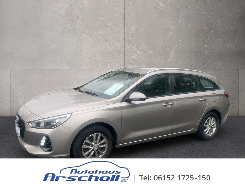 Bild des Angebotes Hyundai i30 PASSION+ CRDi 1.6 Kombi Klimaanlage Blueto