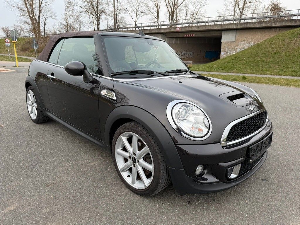 Bild des Angebotes MINI Cooper SD Cabrio