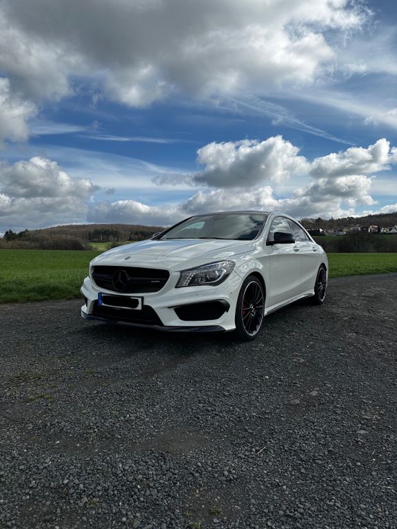 Bild des Angebotes Mercedes-Benz CLA 45 AMG CLA 45 SPEEDSHIFT DCT 4MATIC Standard