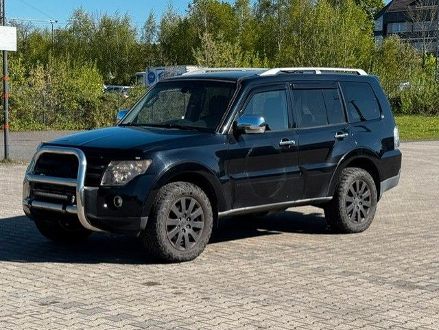 Bild des Angebotes Mitsubishi Pajero 3.8 V6 Mivec Instyle