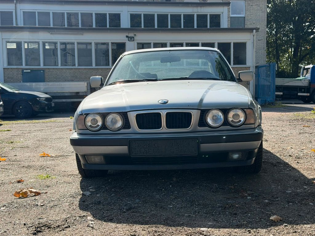 BMW 520i Auto 520i