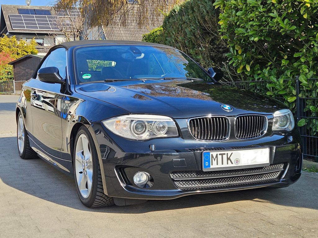 Bild des Angebotes BMW 118i Cabrio, Triple Black, Vollausstattung