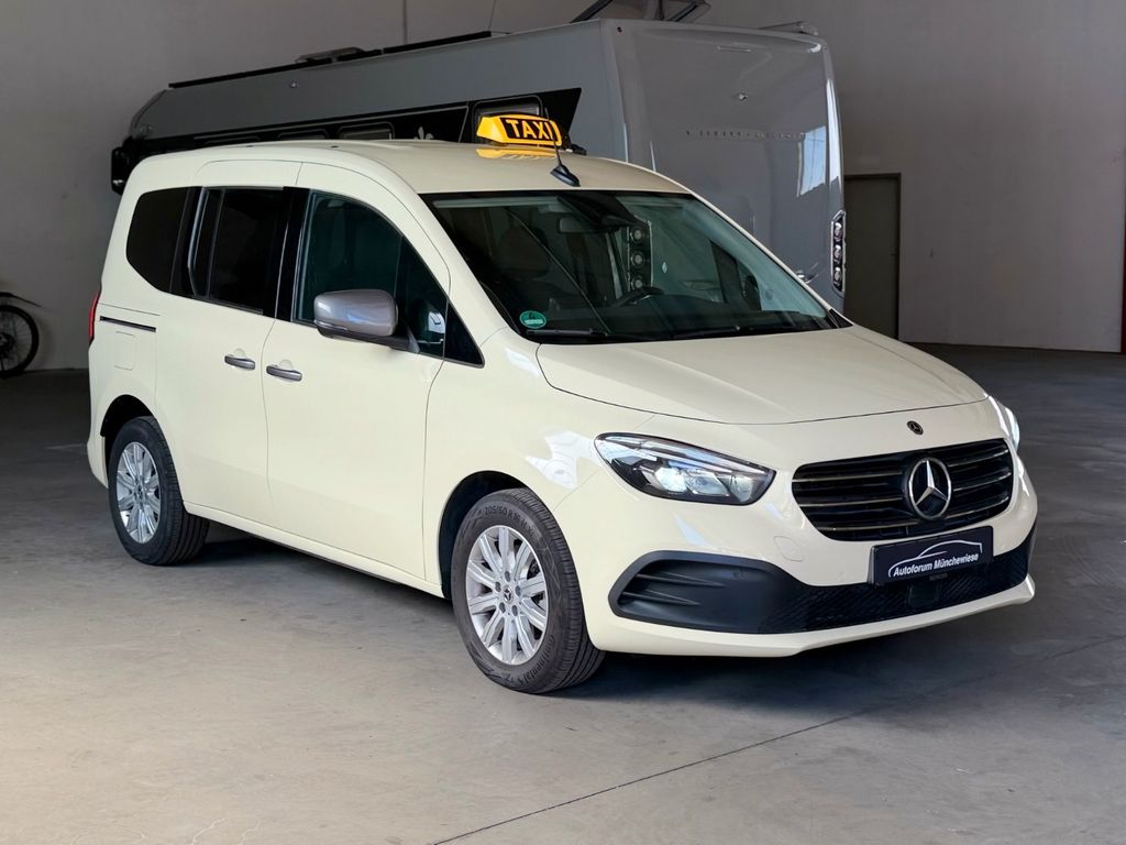 Bild des Angebotes Mercedes-Benz T 180 d *TAXI/MIETWAGEN*LED*KAMERA*MBUX*1.HD*