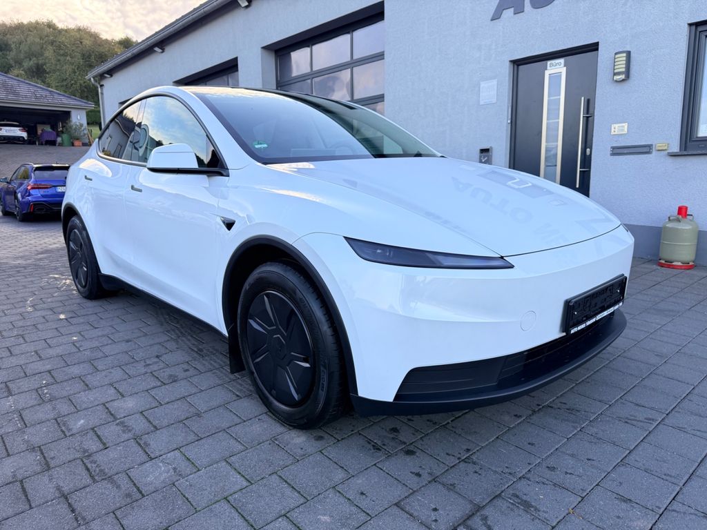 Tesla Model Y Standard RWD | *2026* | *Garantie*