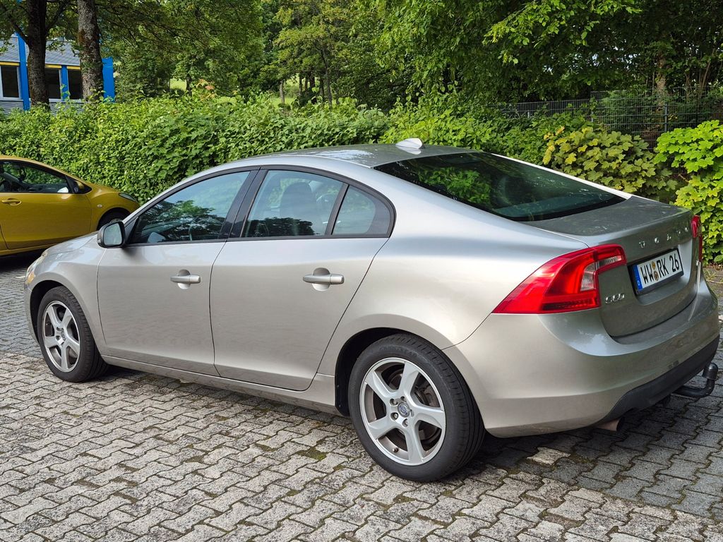 Bild des Angebotes Volvo S60 T5 Kinetic Kinetic