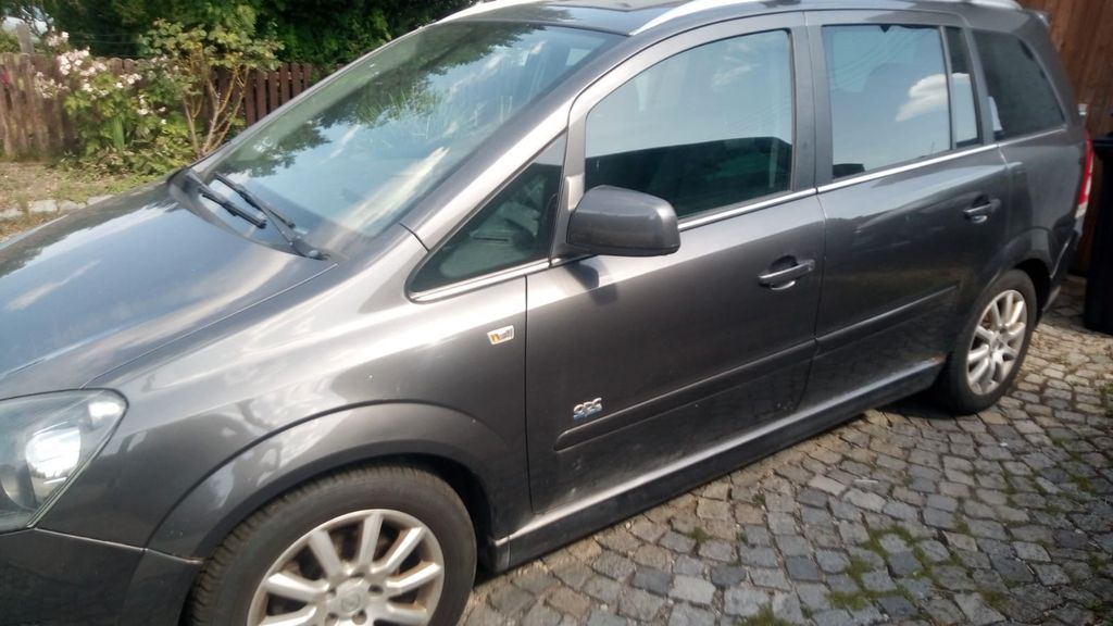 Bild des Angebotes Opel Zafira 1.8 Sport Sport