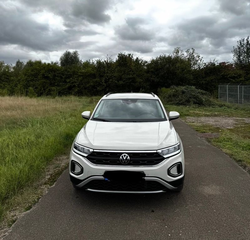 Bild des Angebotes Volkswagen T-Roc 1.5 TSI DSG Life AHK CarPlay