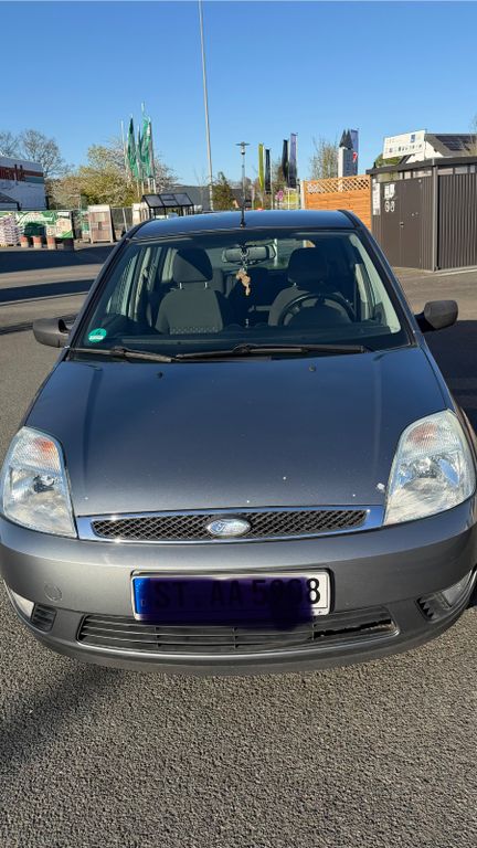 Bild des Angebotes Ford Fiesta 1.6 16V Ghia Ghia