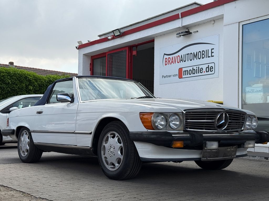 Mercedes-Benz SL 560 R107 H-KENNZEICHEN