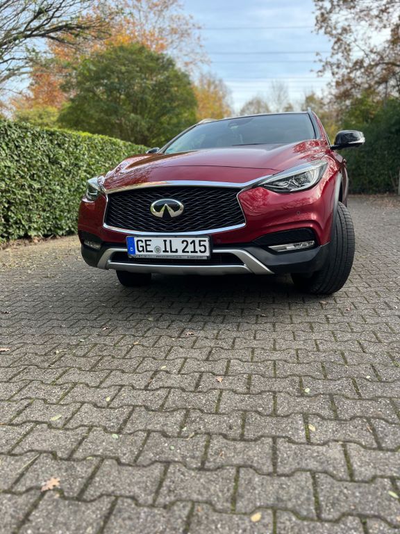 Bild des Angebotes Infiniti QX30 2.2d DCT AWD Prem 360Kamera/Parkpilot/allin