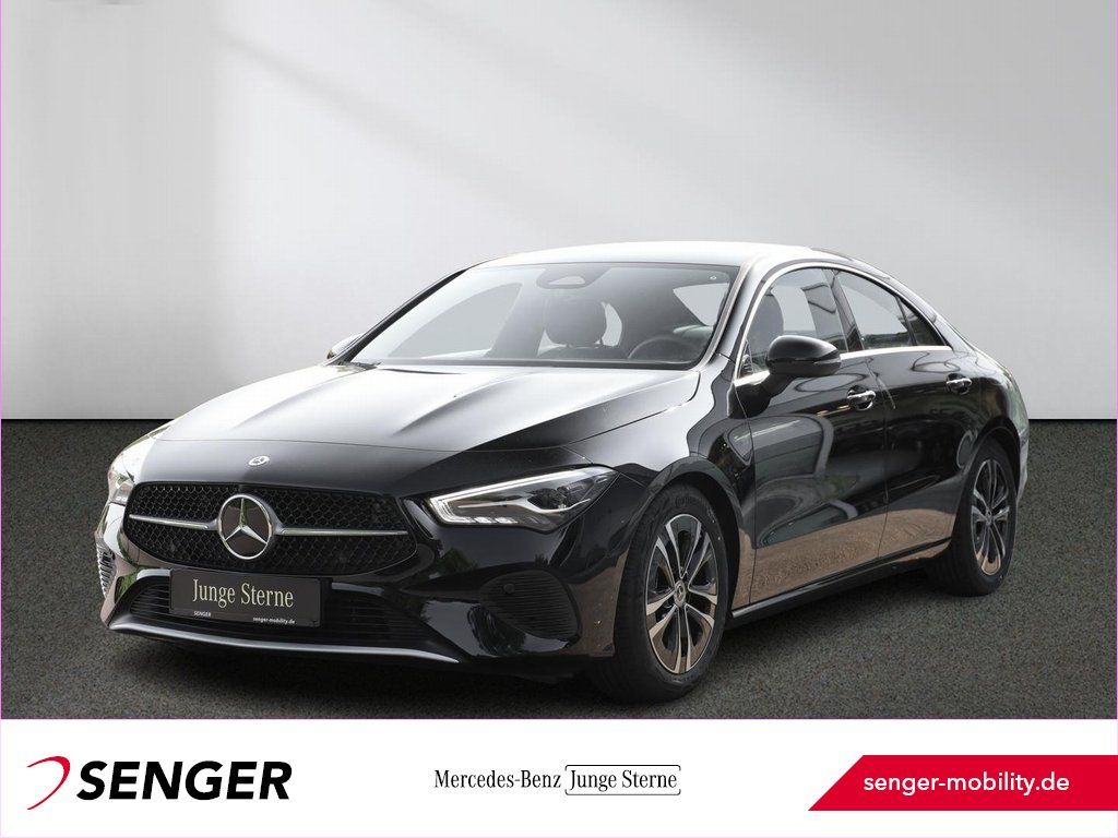 Mercedes-Benz CLA 200 Advanced Paket Rückfahrkamera MBUX LED