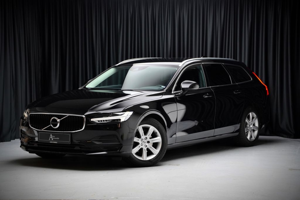 Bild des Angebotes Volvo V90 D4 Kombi Momentum Leder*LED*AHK*Business-Pak