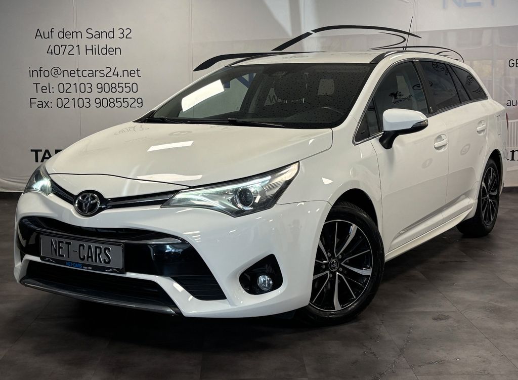 Toyota Avensis 1,8-l-Valv. Multidr. Sports*Team D*LED