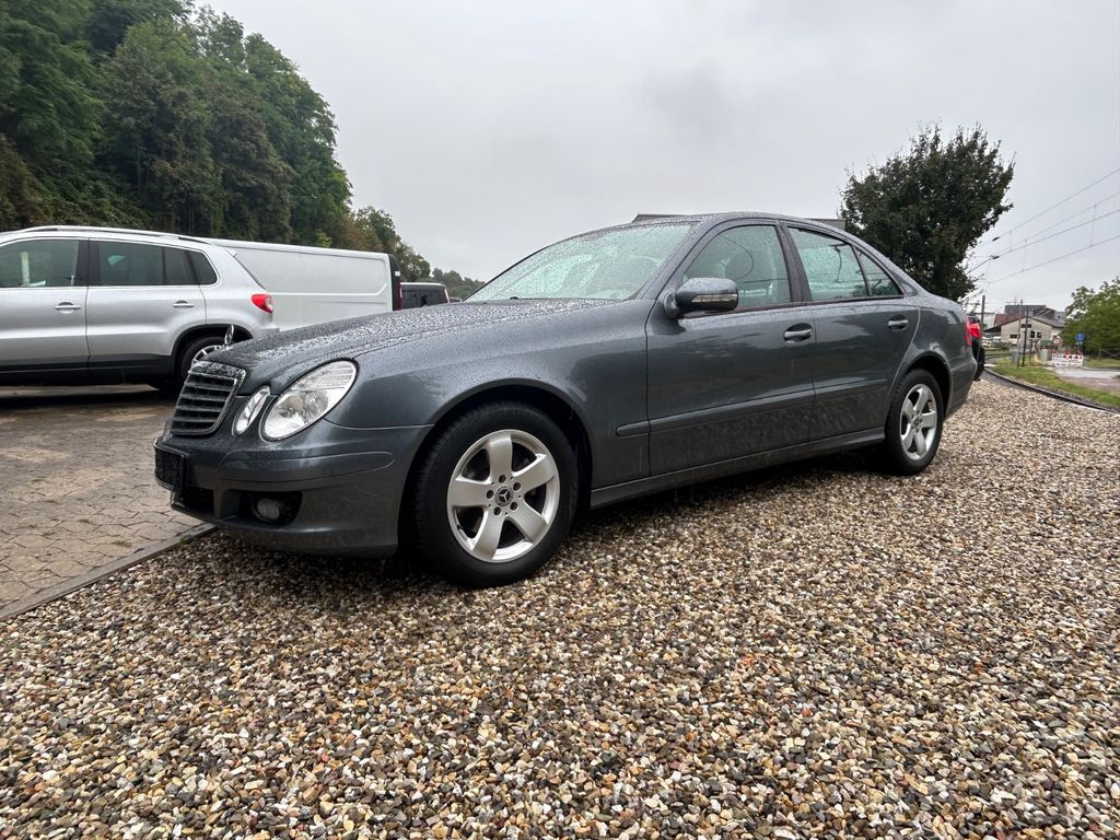 Bild des Angebotes Mercedes-Benz E 230 E Limousine E 230