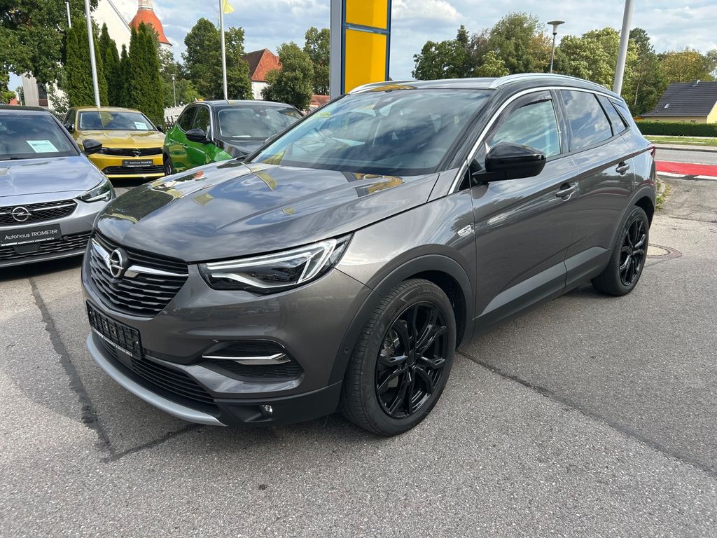 Bild des Angebotes Opel Grandland Ultimate 1.6 *Leder*Soundsystem`*Navi*