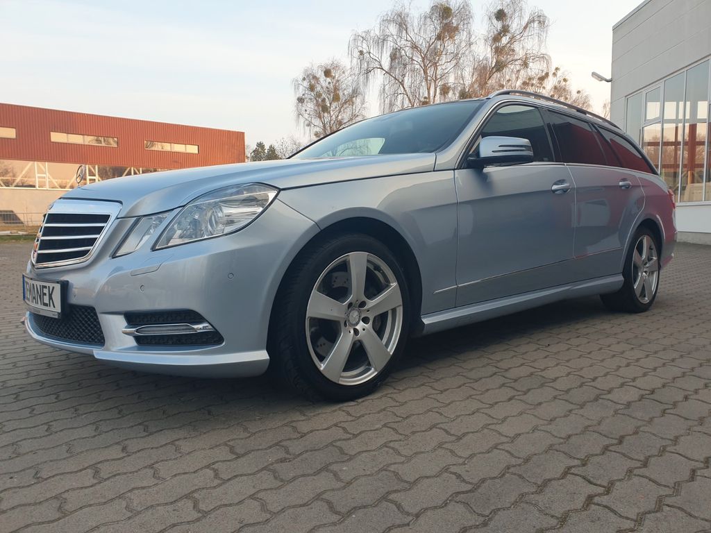 Bild des Angebotes Mercedes-Benz E 350 E -Klasse T E 350 CDI 4Matic Airmatic Pano