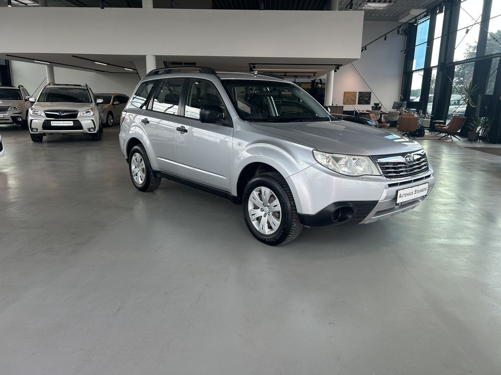 Bild des Angebotes Subaru Forester ALLRAD+1.HAND+AHK+EINPARKHILFE Forester