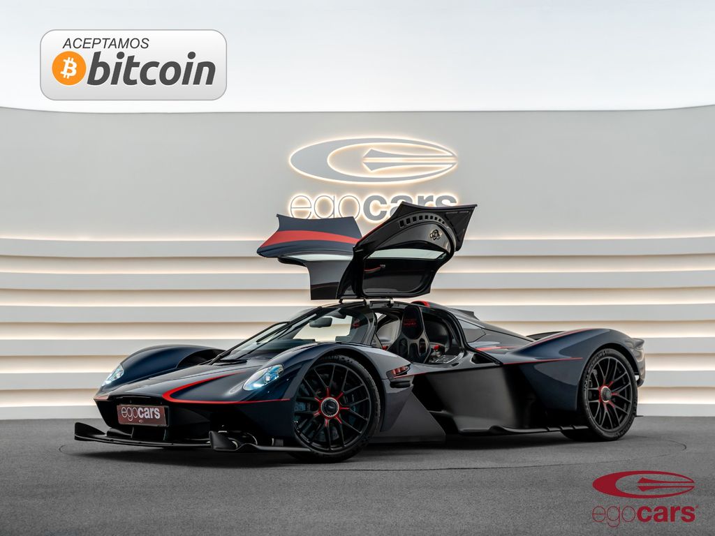 Bild des Angebotes Aston Martin Valkyrie Redbull Signature