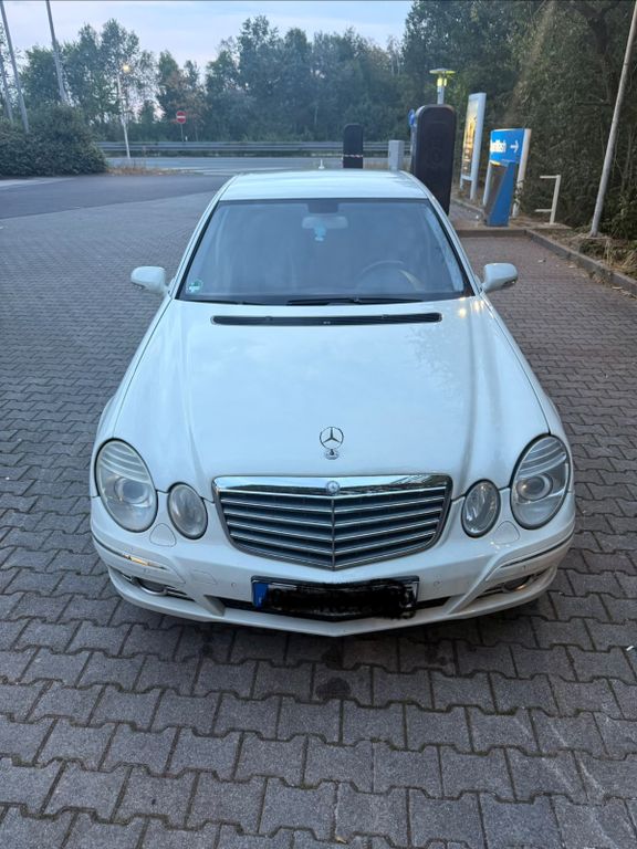 Mercedes-Benz E280 V6 190 PS Avantgarde