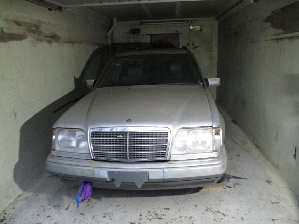 Bild des Angebotes Mercedes-Benz 320