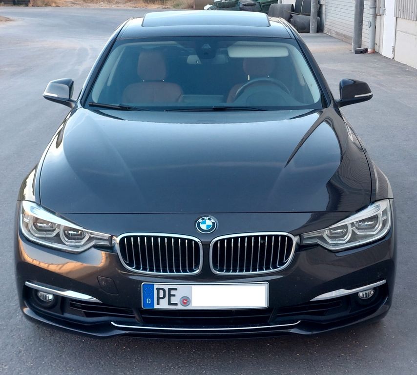 Bild des Angebotes BMW F30 330i Luxury Line LCI LED HUD NAVI AHK DWA