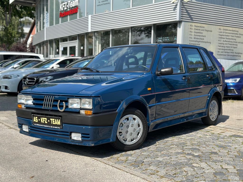Bild des Angebotes Fiat Uno 1.0 Benzin 45 -S 5 Türig Mit H-Zulassung