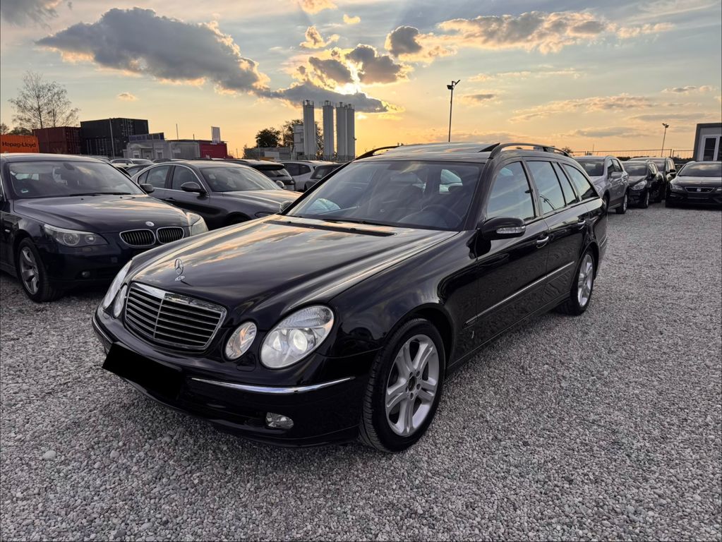 Bild des Angebotes Mercedes-Benz *E 500*4Matic*Navi*Leder*Xenon*Harman/Kardon*