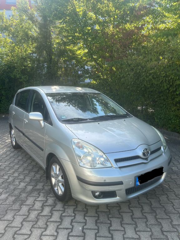 Bild des Angebotes Toyota Corolla Verso 1.8 VVT-i | 129 PS | 7-Sitz