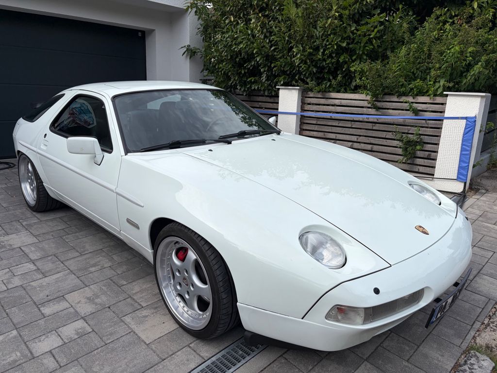 Bild des Angebotes Porsche 928 S4 Oldtimer Wertgutachten Tüv neu