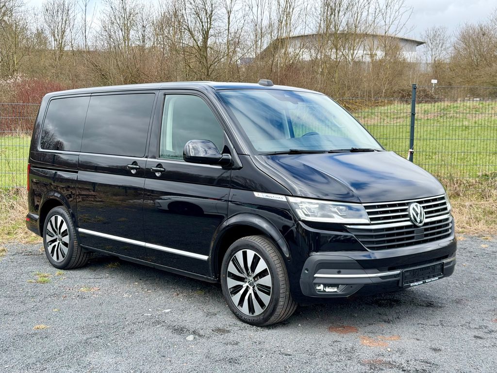 Bild des Angebotes Volkswagen T6.1 Multivan*Highline*AHK*Kamera*Digital Tacho*