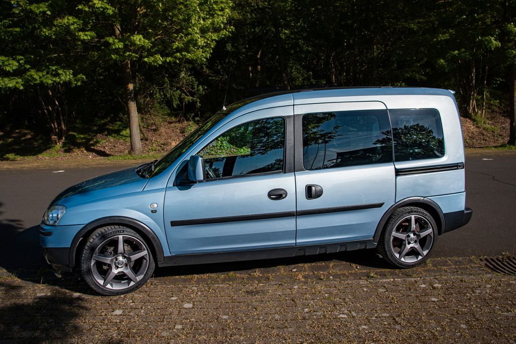 Bild des Angebotes Opel Combo 1.3 CDTI Arizona Easytronic 111 Jahre Opel