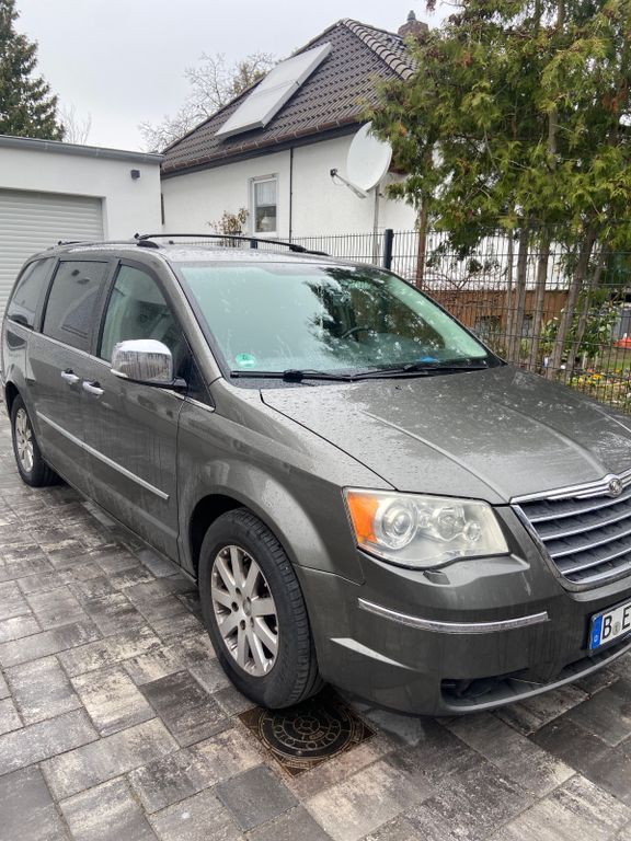 Bild des Angebotes Chrysler Grand Voyager Limited 2.8 CRD Autom. Li. Behind.