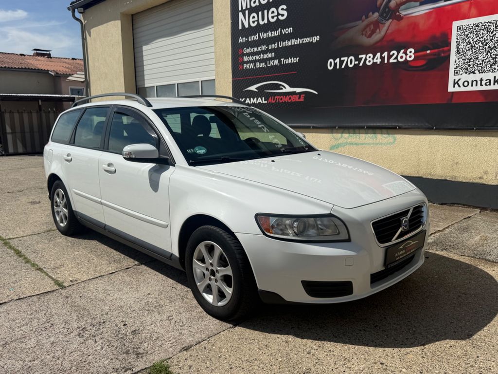 Bild des Angebotes Volvo V50 Kombi 1.6 D AHK HU 5.27