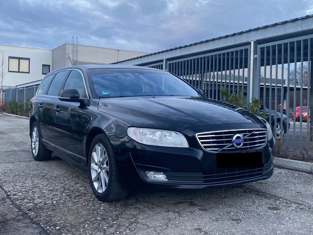 Volvo V70 T5 Momentum Geartronic Automatik