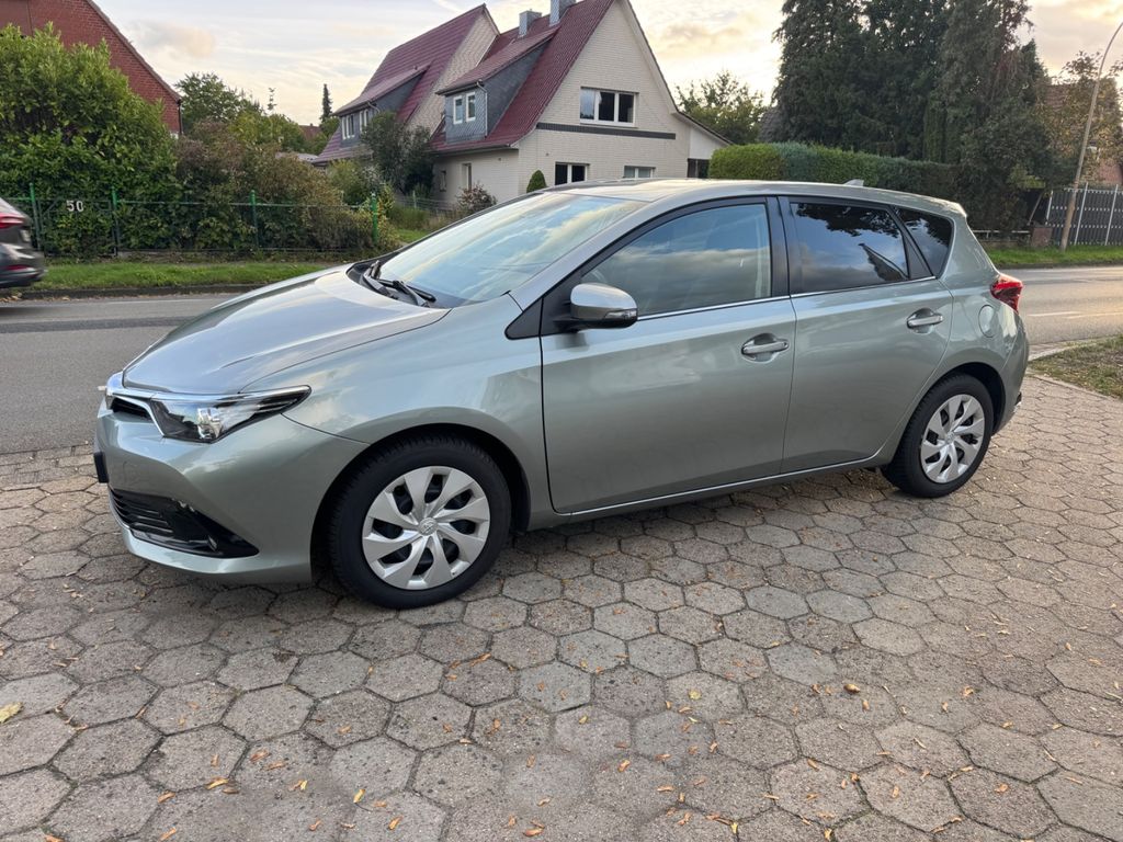 Bild des Angebotes Toyota Auris 1.2 Limousine Euro6 *Kamra+Guter Zustand*