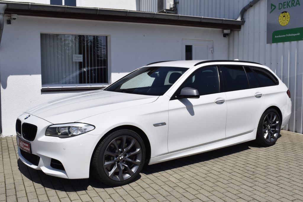 Bild des Angebotes BMW M550d Touring xDrive Leder HUD Memory Navi SHZ