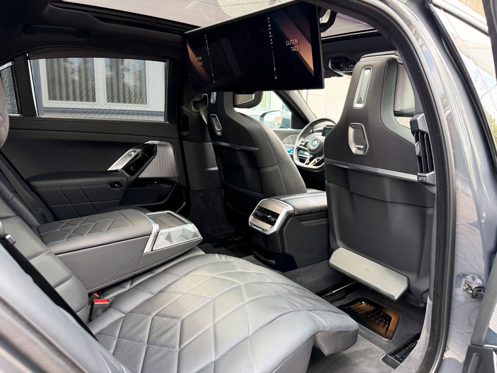 Bild des Angebotes BMW i7 xDrive 60 M Sportpaket Fond Entertainment