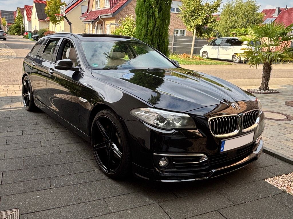 Bild des Angebotes BMW 525d Touring Luxury ACC/H&K/Komfort/Pano/uvm