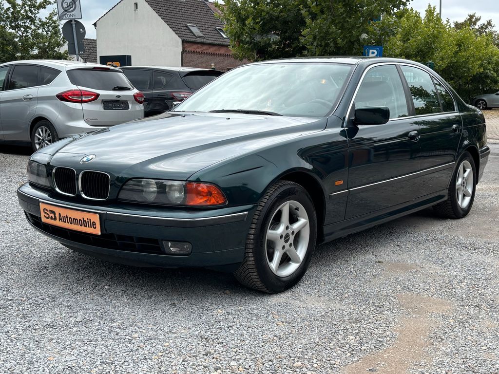 Bild des Angebotes BMW 528i