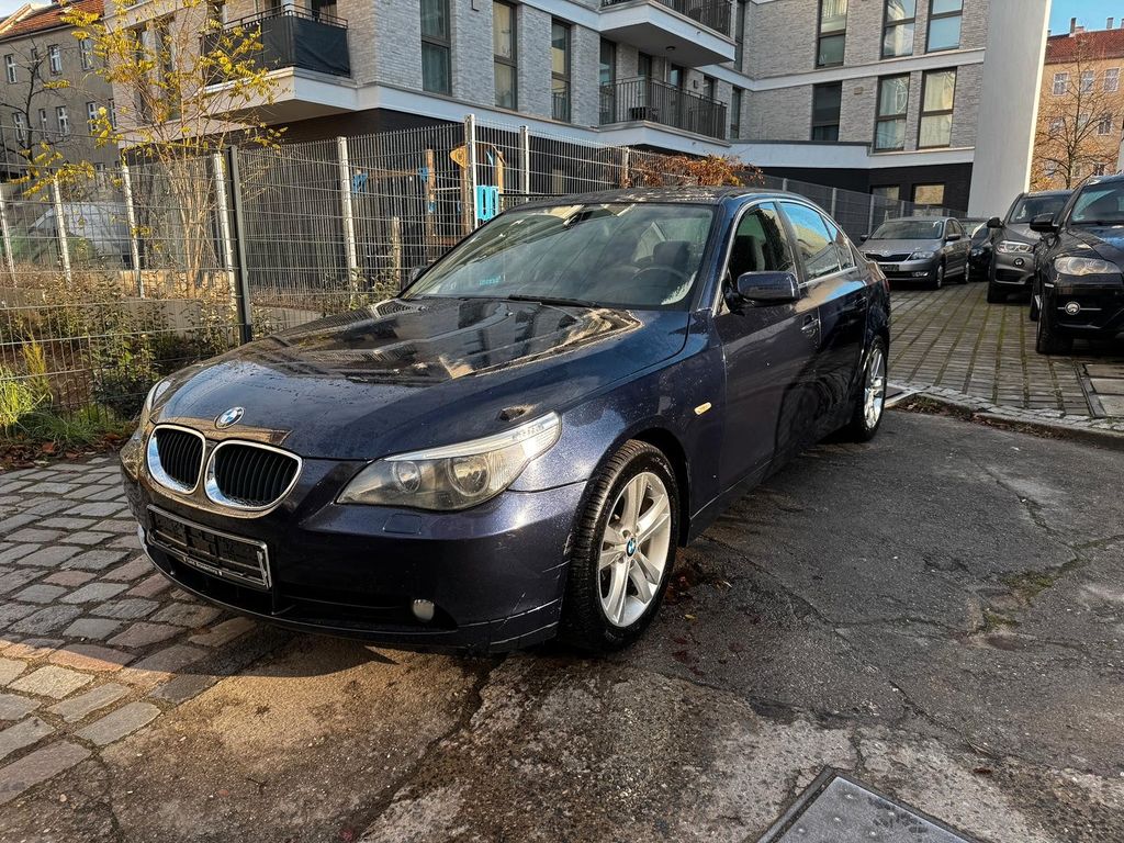 BMW Limousine 530i Automatik*Schiebedach*