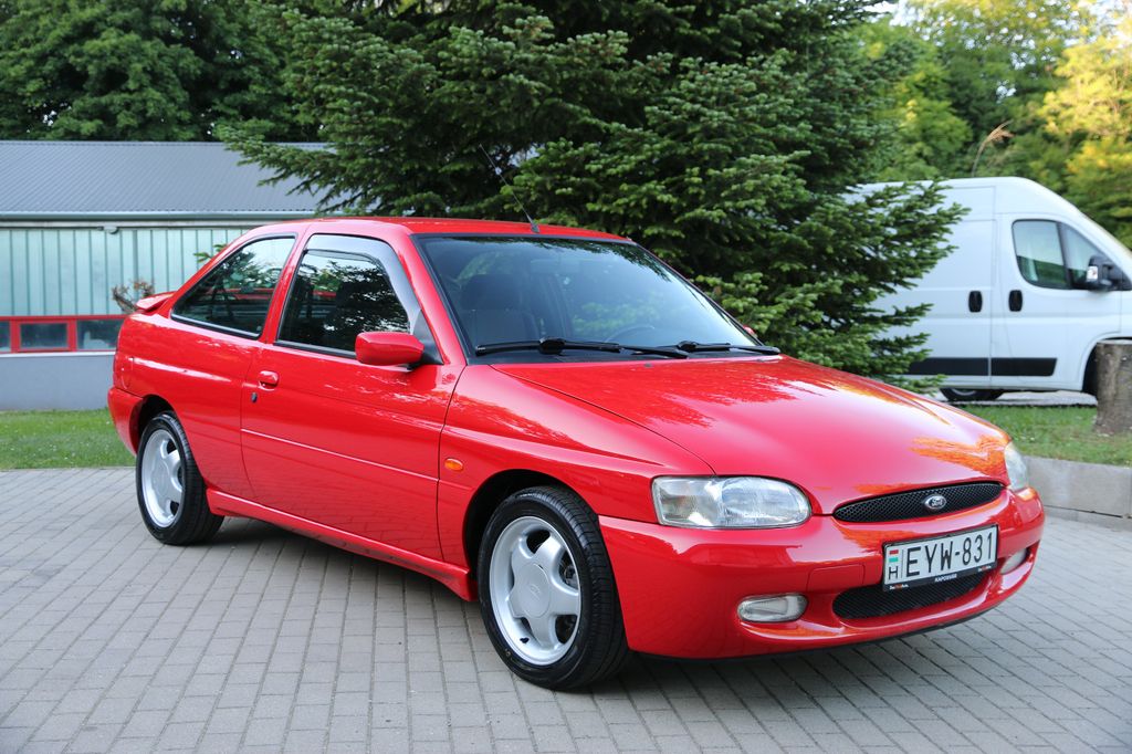 Bild des Angebotes Ford Escort 2.0 2000 16V RS