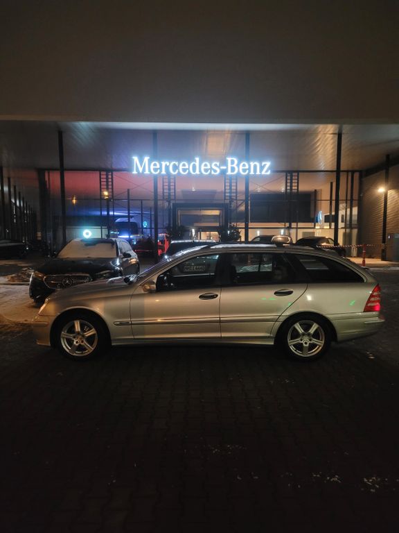 Bild des Angebotes Mercedes-Benz 200