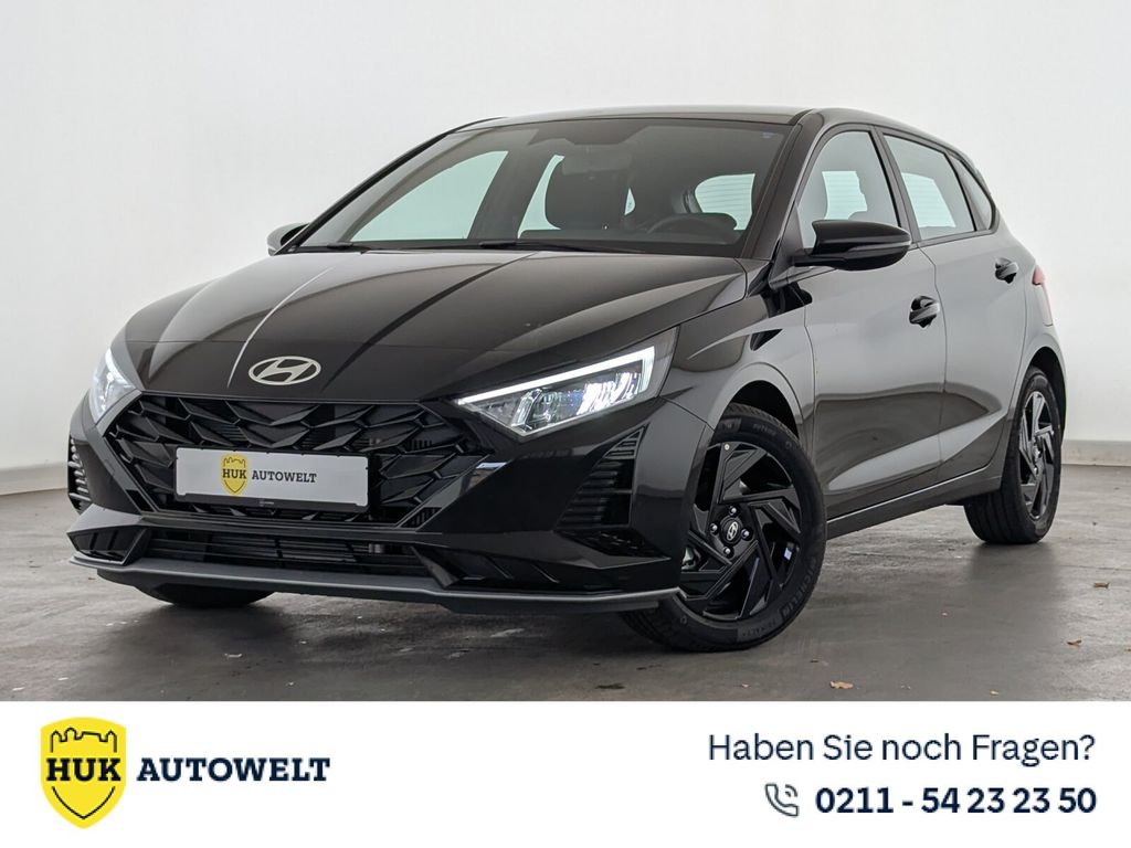 Bild des Angebotes Hyundai i20 Comfort Plus LED+NAVI+SHZ+RFK+TEMP+