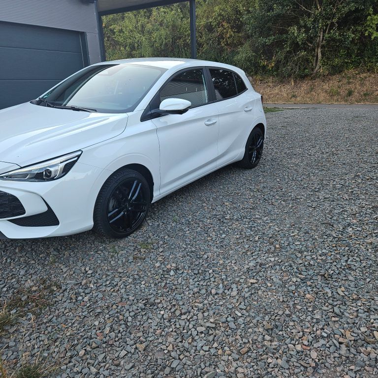 Bild des Angebotes MG3 1.5 Hybrid+ Luxury Luxury